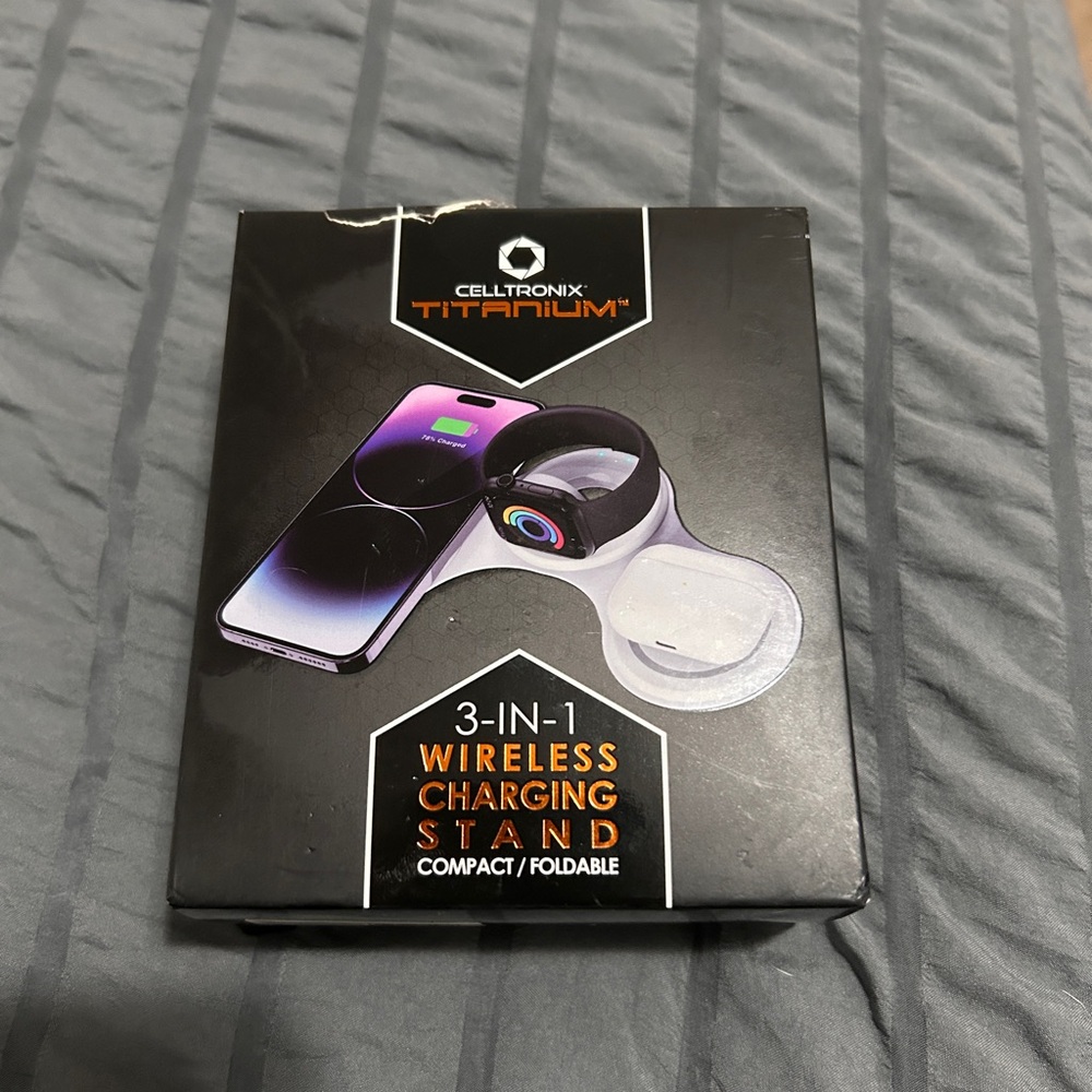 Celltronix Titanium 3-in-1 Wireless Charging Stand - White/Purple